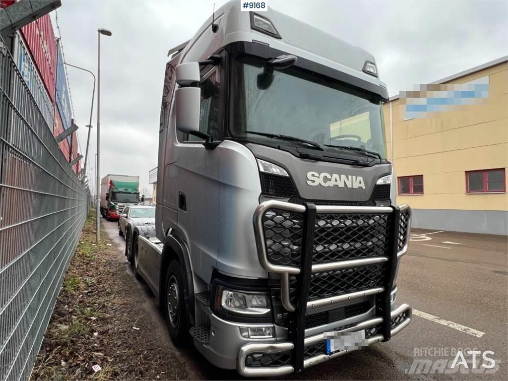 Scania S500A Vetopöytäautot