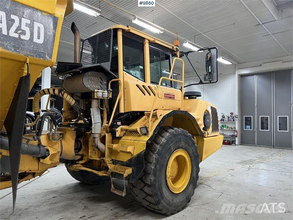 Volvo A25D Dumpperit