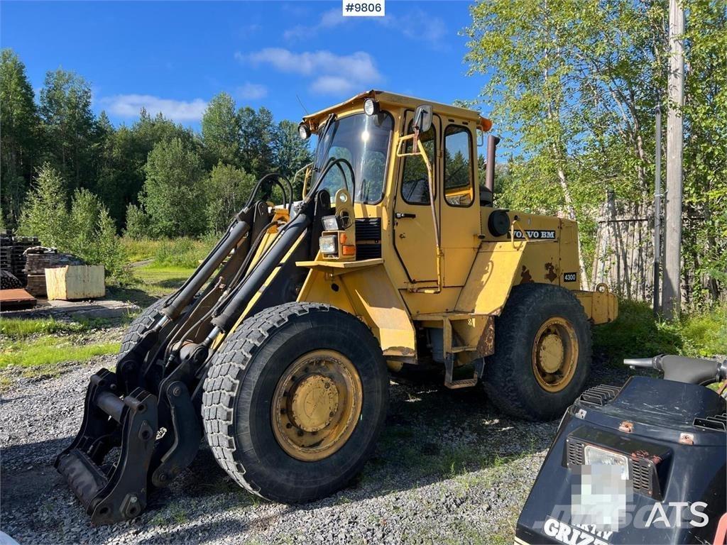 Volvo BM 4300 Pyöräkuormaajat