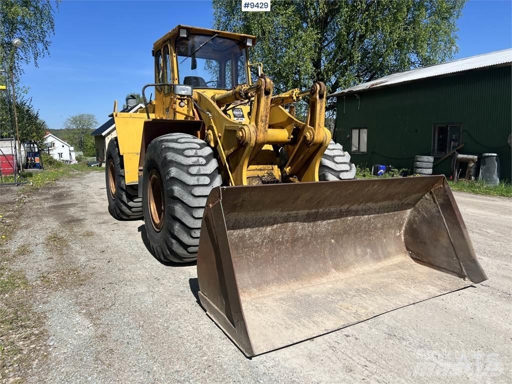 Volvo BM LM1240 Pyöräpuskutraktori