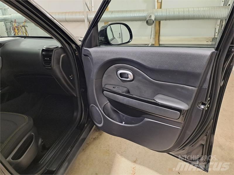Kia Soul Henkilöautot