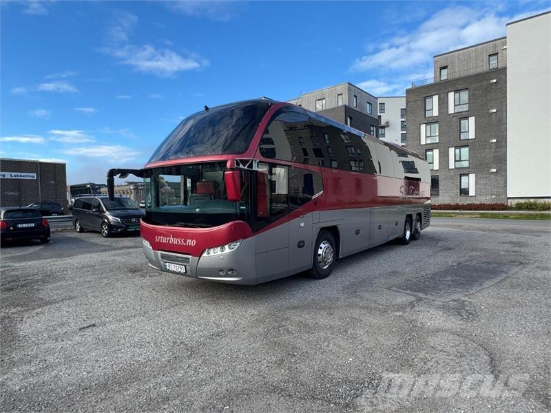 MAN NEOPLAN Turistibussit