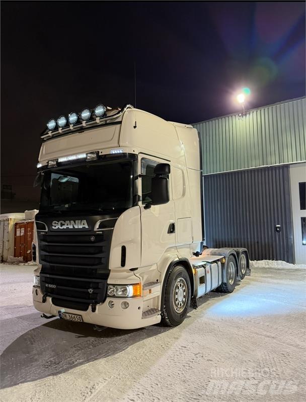 Scania R560 Vetopöytäautot