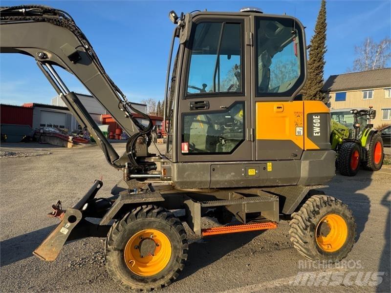 Volvo EW60E Telakaivukoneet