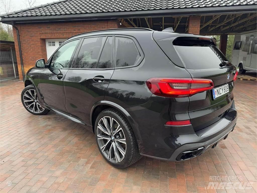 BMW  Henkilöautot