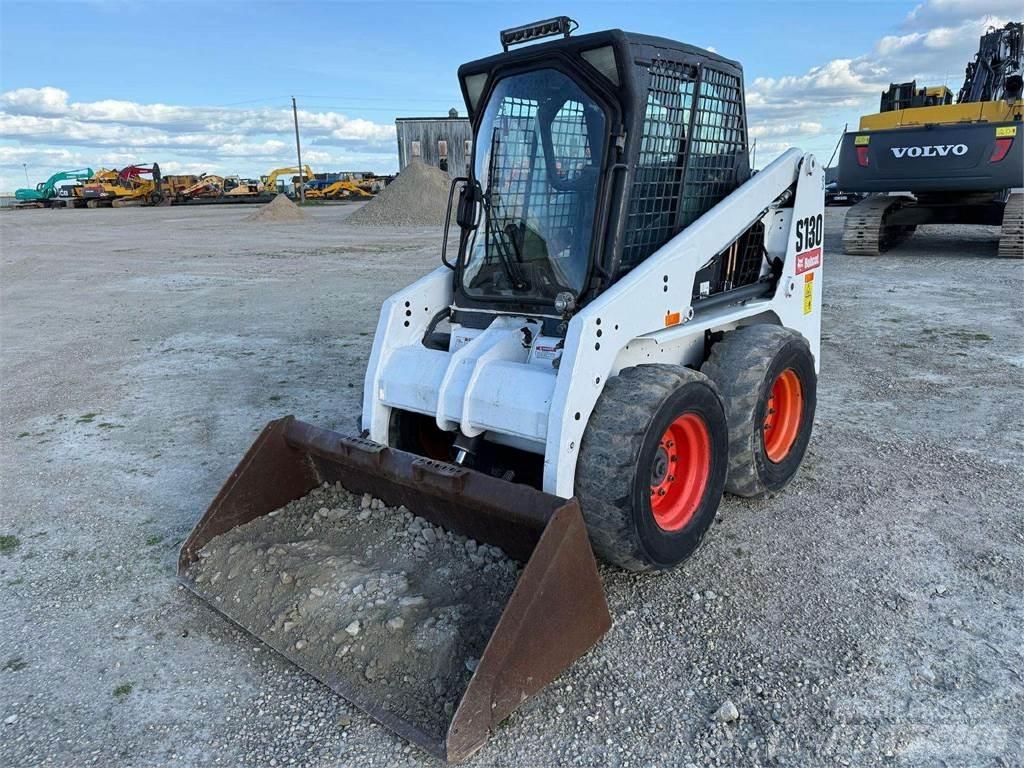 Bobcat S130 Pienkuormaajat