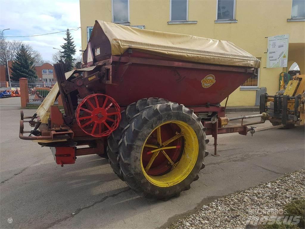 Bredal B-4 Lannoitteenlevittimet