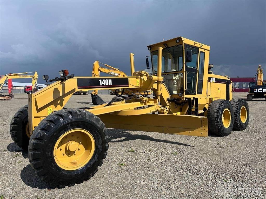 CAT 140 H Tiehöylät
