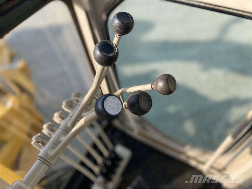 CAT 140 H Tiehöylät