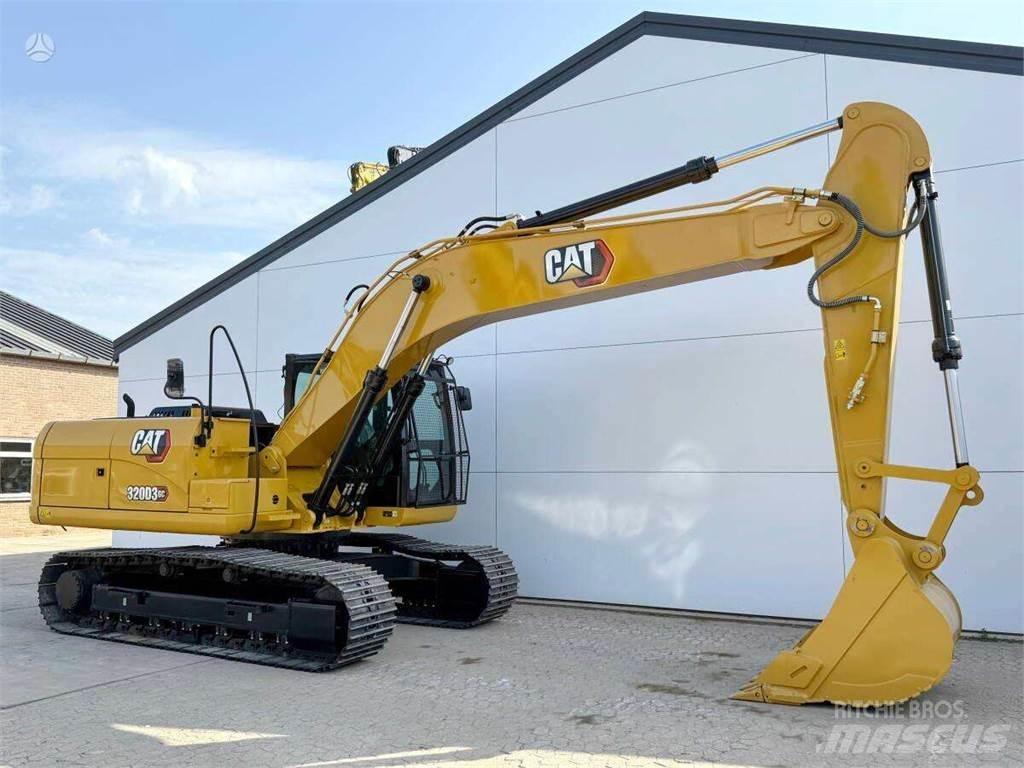 CAT 320D3 Telakaivukoneet