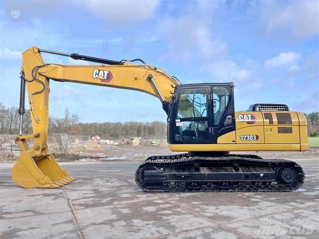 CAT 323D3 Telakaivukoneet