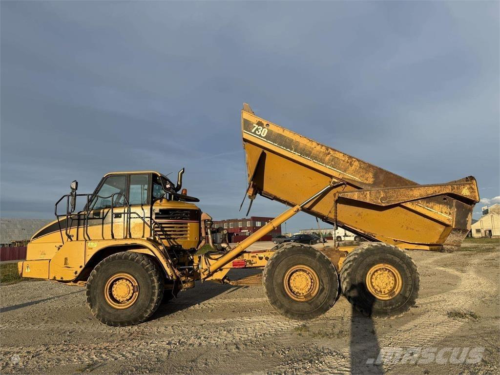 CAT 730 Dumpperit