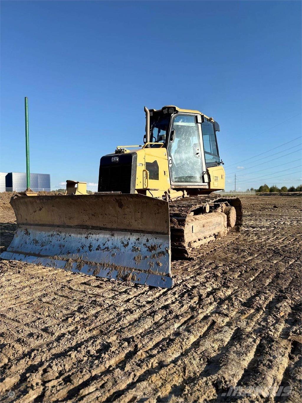 CAT D5 K Telaketjupuskutraktorit