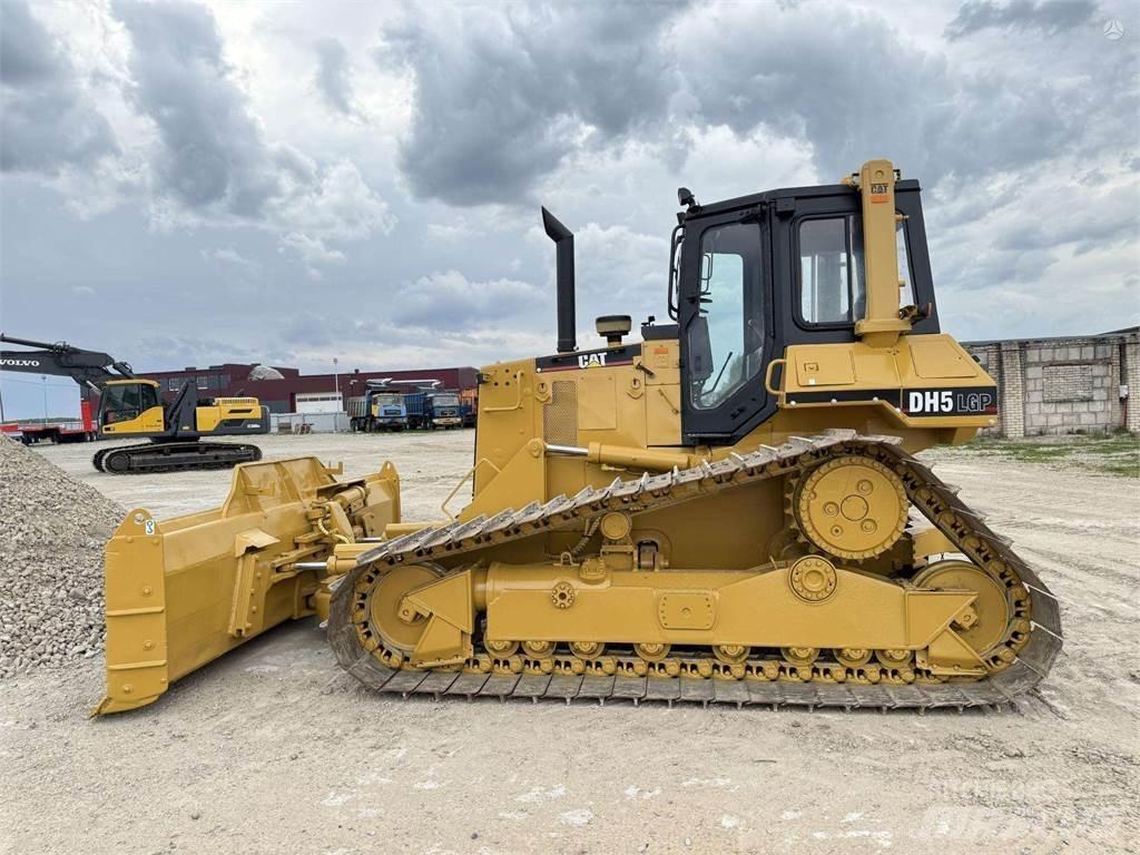 CAT D5H LGP Telaketjupuskutraktorit