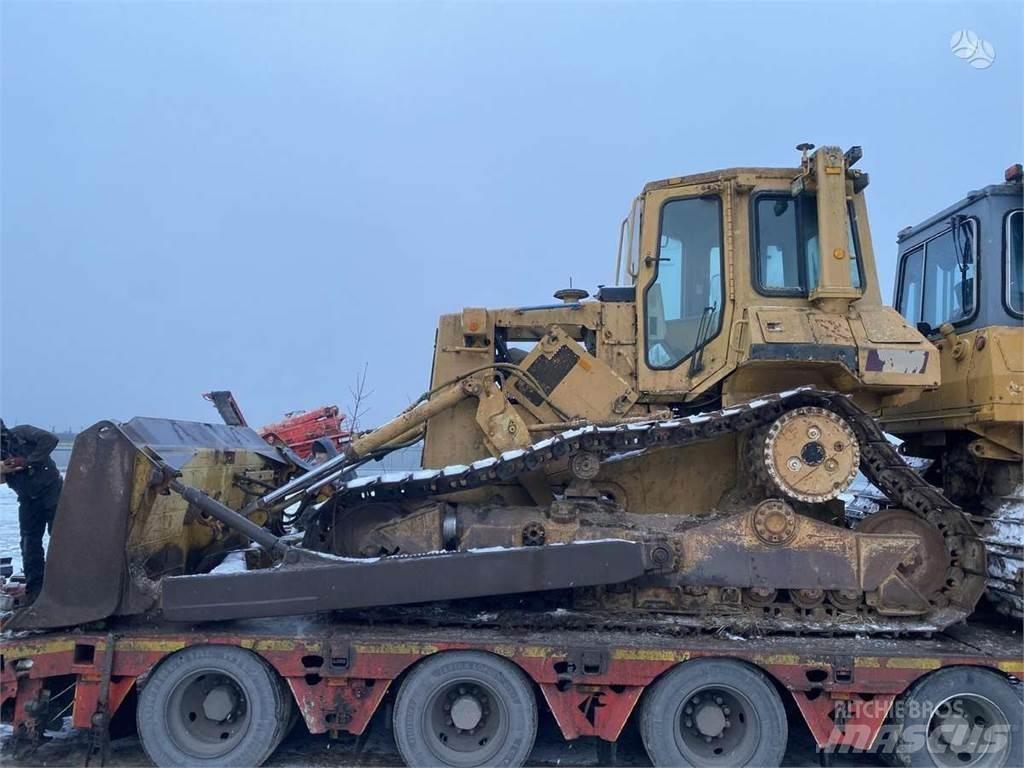 CAT D5H XL Telaketjupuskutraktorit