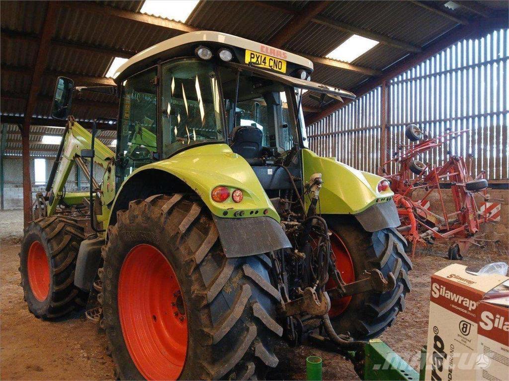 CLAAS Arion 620 Traktorit