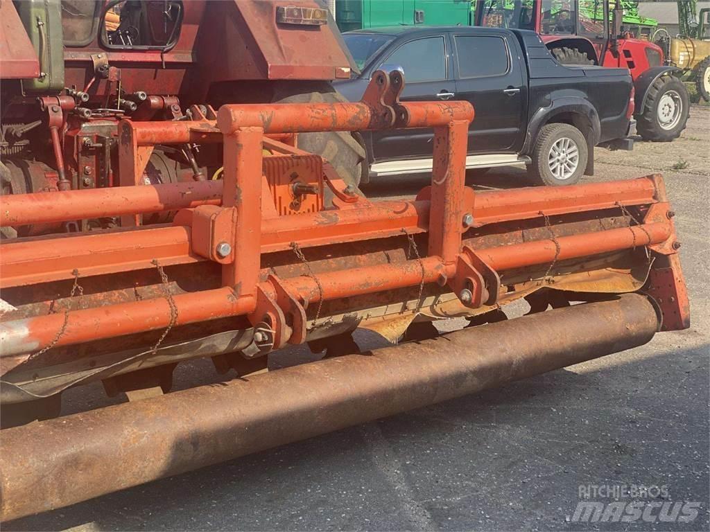Dücker 300 Niittomurskaimet