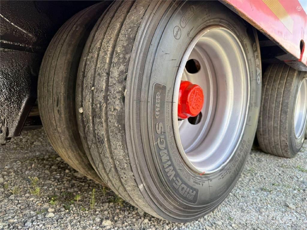 Fliegl SDS 470 T Puoliperävaunulavetit