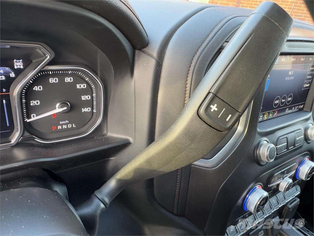 GMC  Henkilöautot