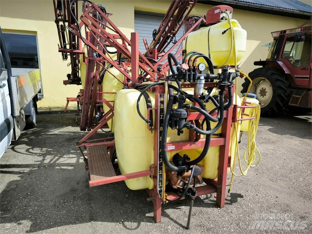 Hardi LX 800 Itsekulkevat ruiskut