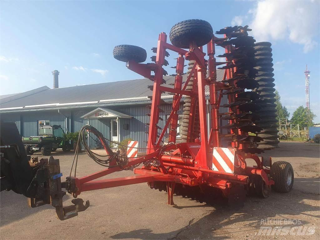 Horsch Joker 8RT Tasausäkeet ja lanat