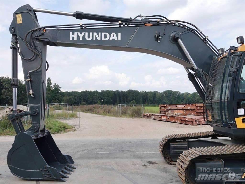 Hyundai R215 Telakaivukoneet