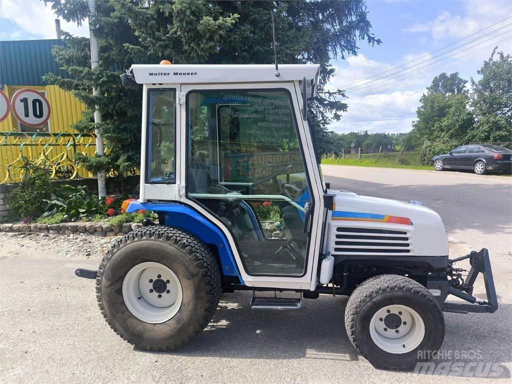 Iseki 325 Traktorit