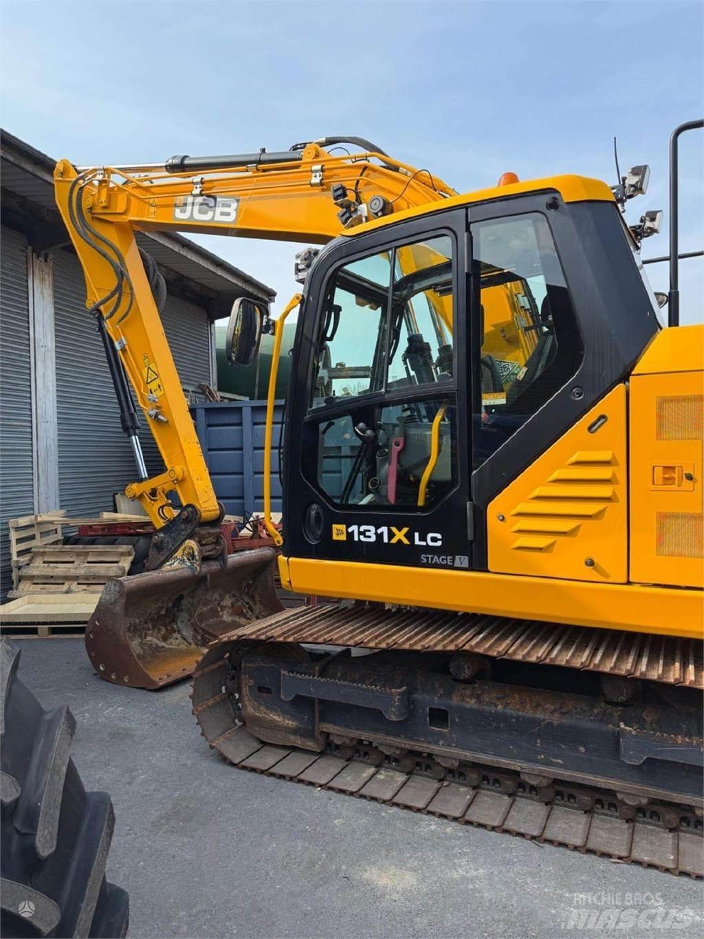 JCB 131X L SV Telakaivukoneet