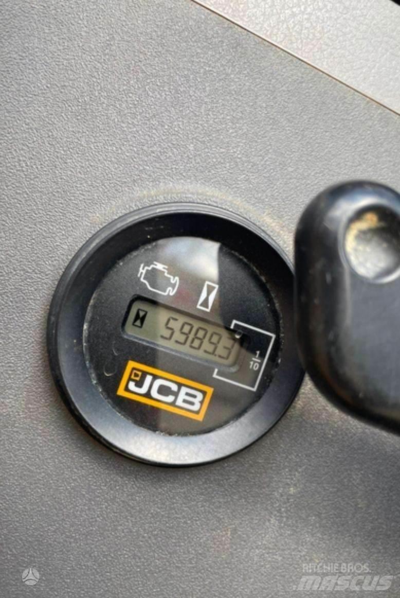 JCB 220X Telakaivukoneet