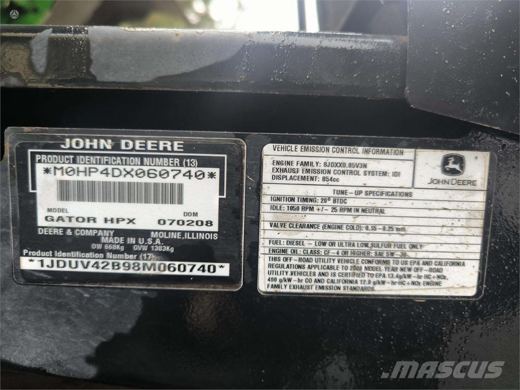 John Deere  Mönkijät