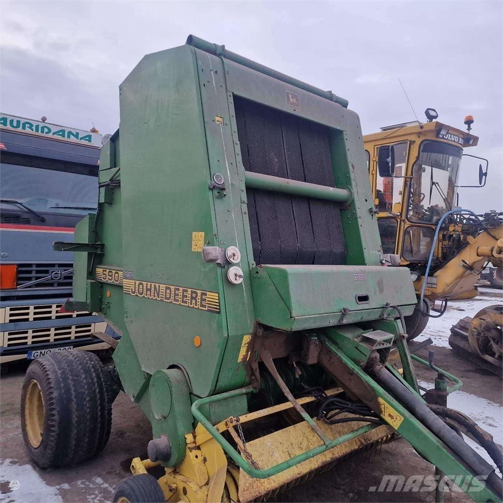 John Deere 590 Pyöröpaalaimet