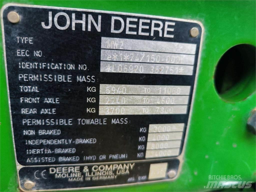 John Deere 6920 Traktorit