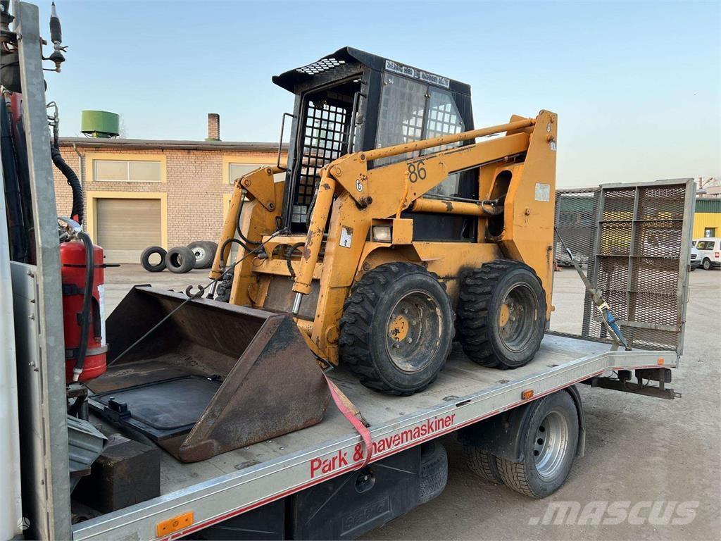  -Kita- HT60 Pienkuormaajat