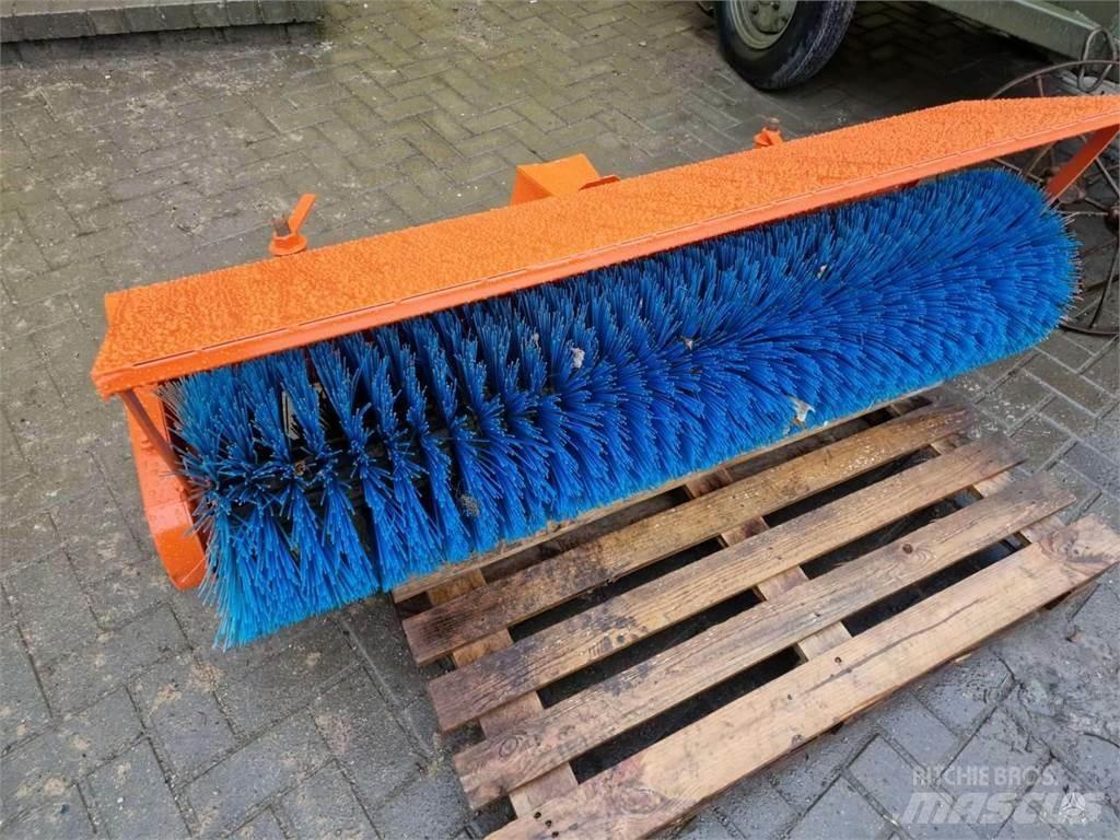 Kubota L245dt Traktorit