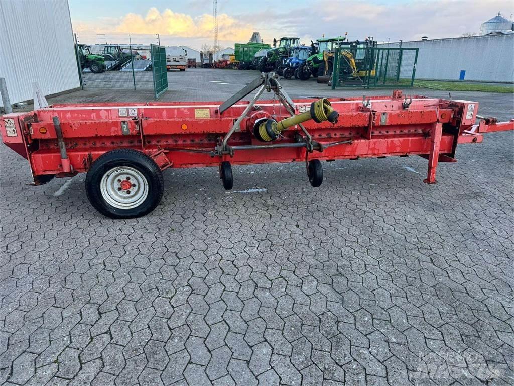 Kuhn BNG 450 Niittomurskaimet