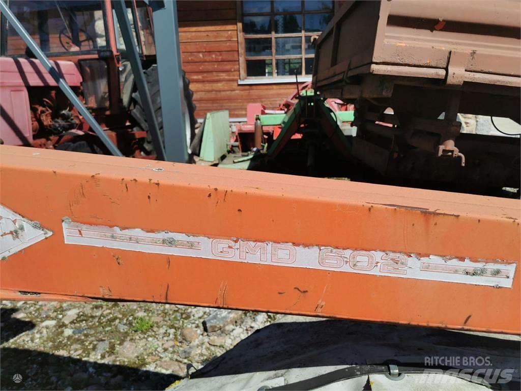 Kuhn GMD 602 Niittomurskaimet