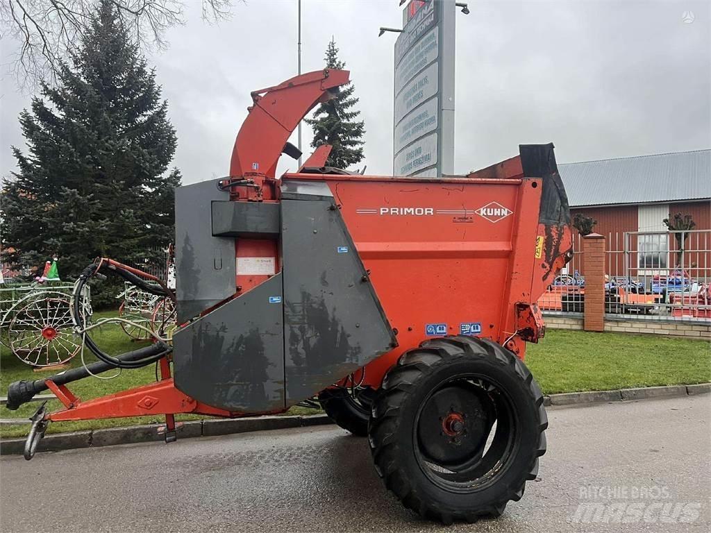Kuhn Primor 3560 Rehuvaunut