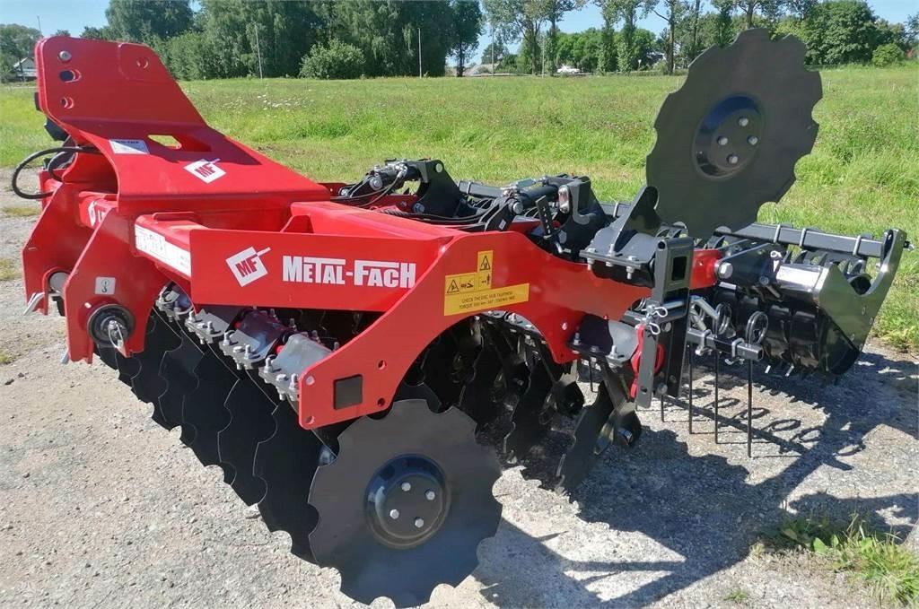 Metal-Fach U 740 Kultivaattorit