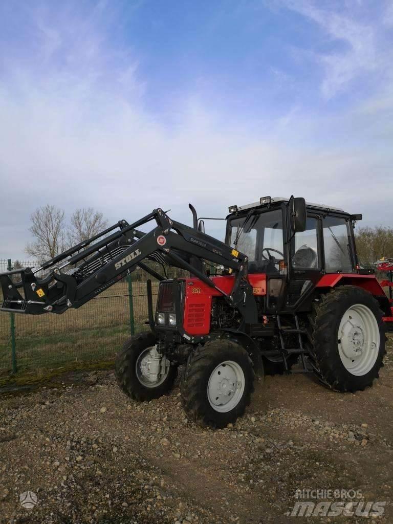 MTZ Belarus - 820 Traktorit