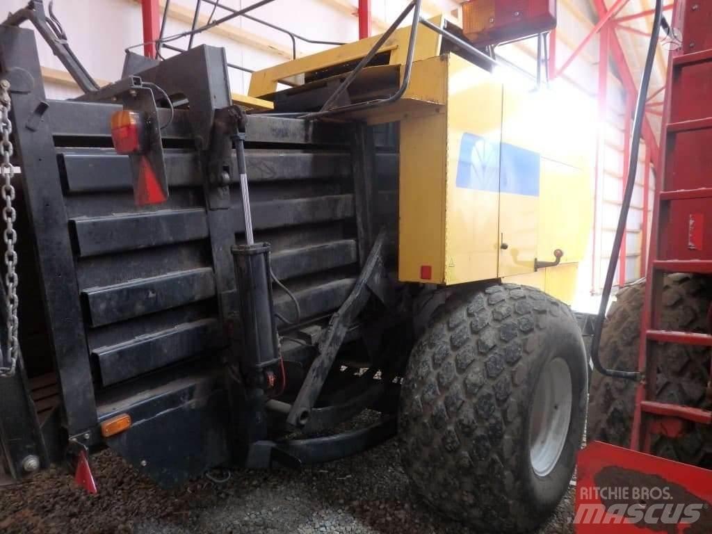 New Holland BB980 Pyöröpaalaimet
