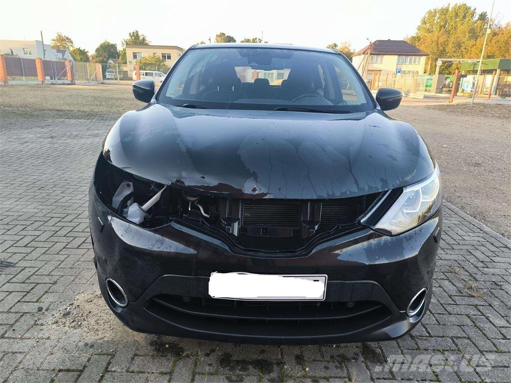 Nissan  Henkilöautot