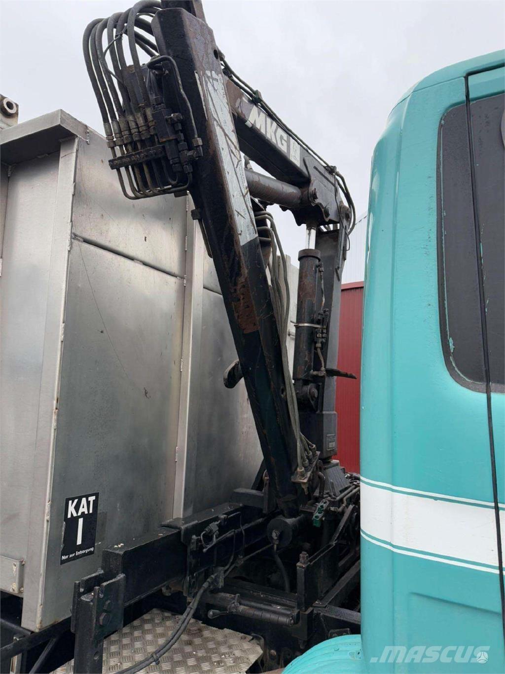 Scania 230 94D Sora- ja kippiautot