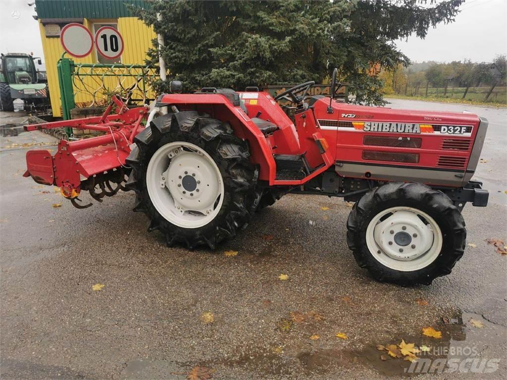 Shibaura D32f Traktorit