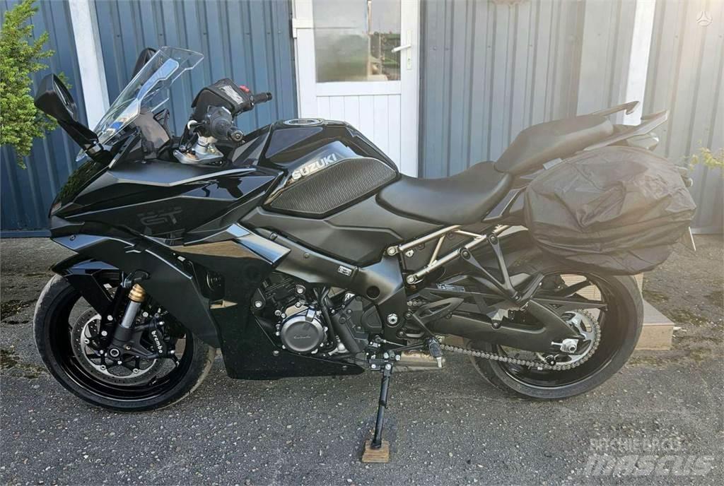 Suzuki  UTV-mönkijät
