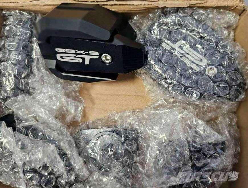 Suzuki  UTV-mönkijät