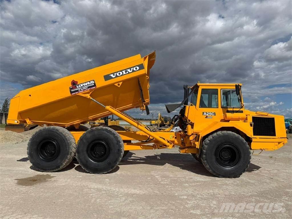 Volvo A25C Dumpperit
