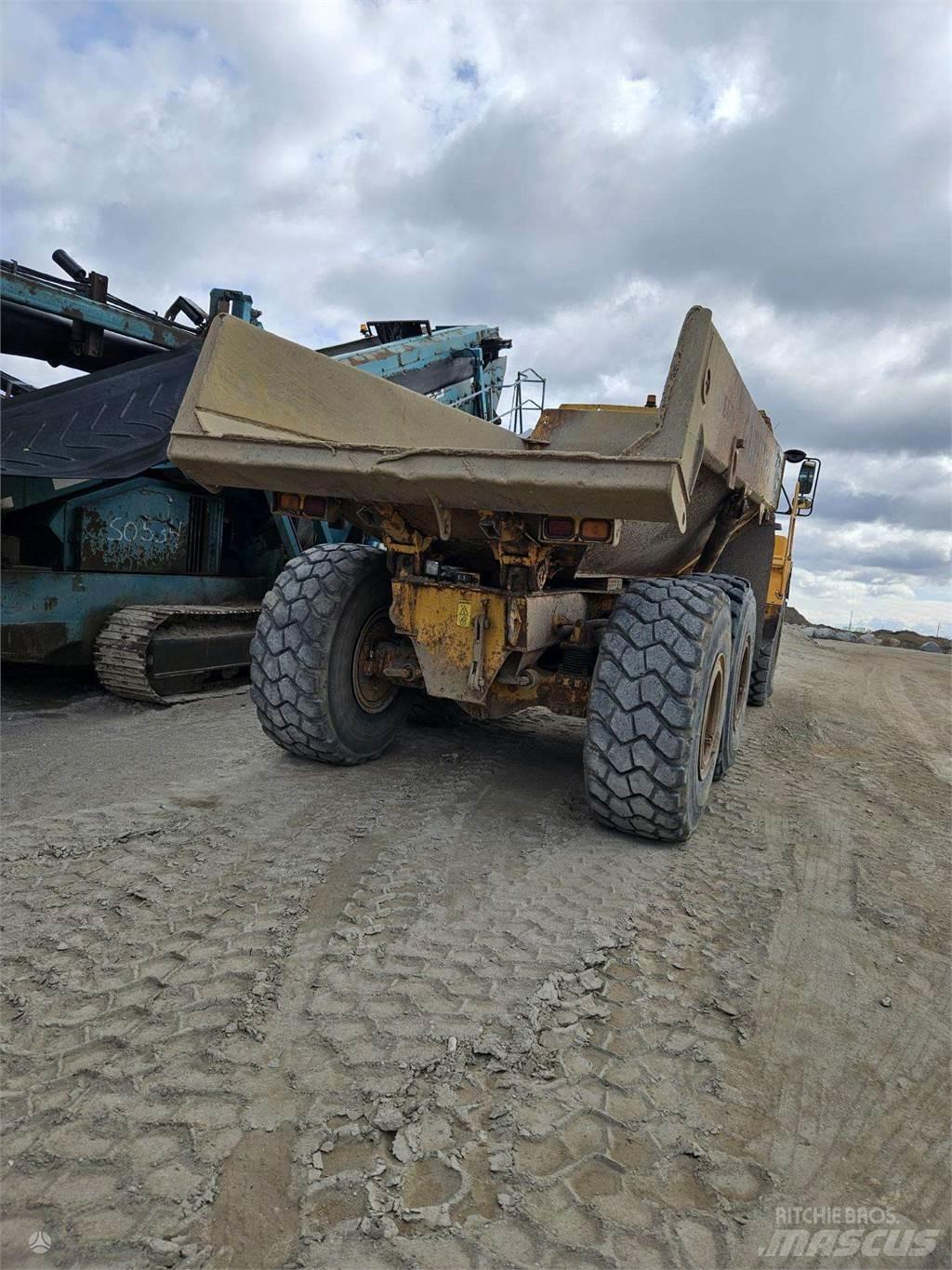 Volvo A25D Dumpperit