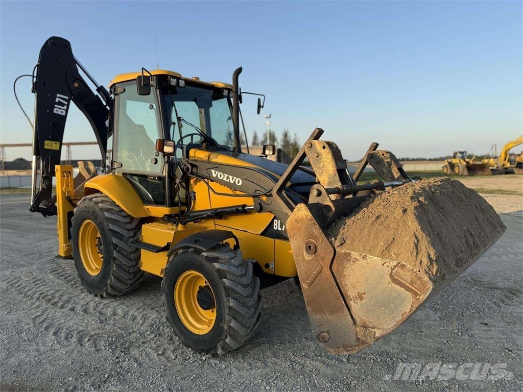 Volvo BL 71 Kaivurikuormaajat