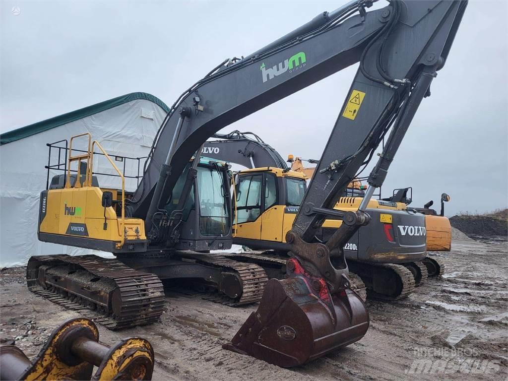 Volvo EC220E Telakaivukoneet
