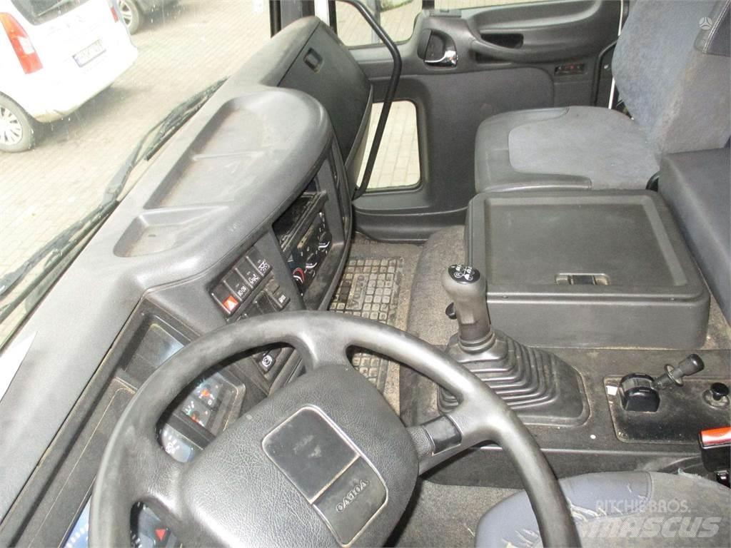 Volvo FL6 Pressukapelli kuorma-autot